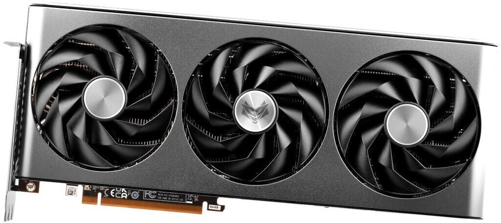 Sapphire Radeon RX 7800 XT Nitro+ – Produktansicht 4