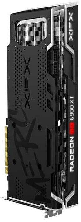 XFX Radeon RX 6900 XT Speedster MERC 319 Black Gaming USB-C – Produktansicht 4